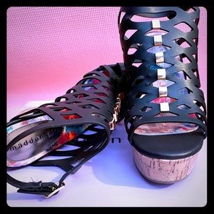 Vintage Emerry by Madden Girl Wedges🌷